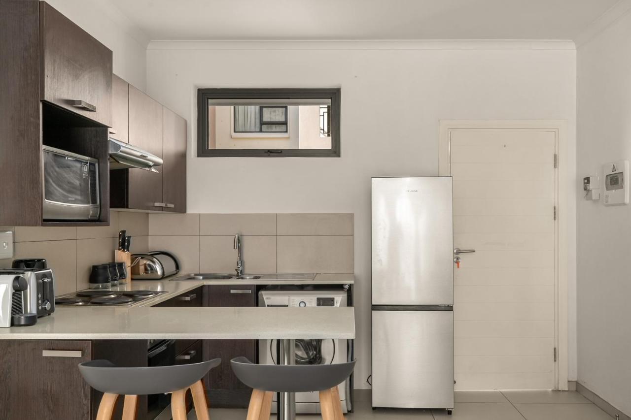 V&S Apartments - Immaculate Luxury Apartment In Fourways, Johannesburg Sandton Luaran gambar