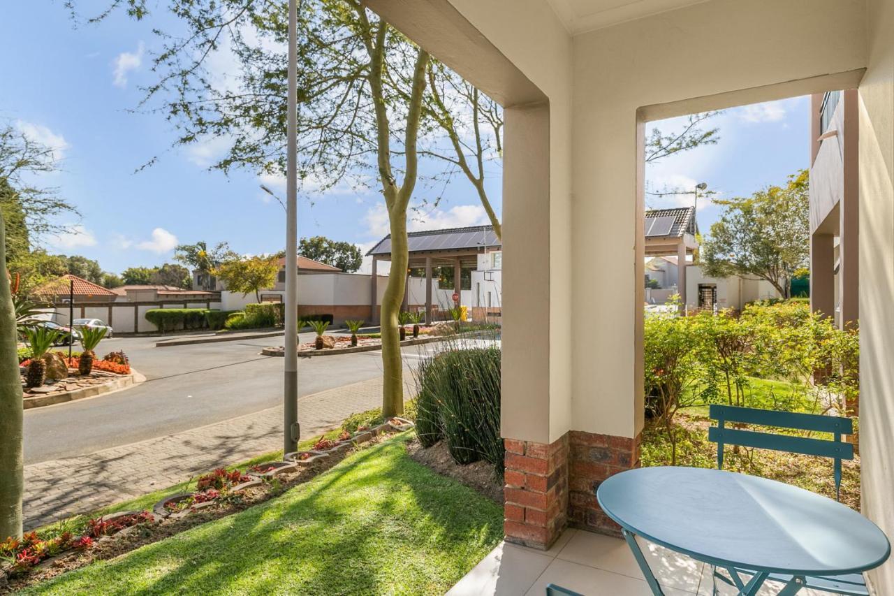 V&S Apartments - Immaculate Luxury Apartment In Fourways, Johannesburg Sandton Luaran gambar